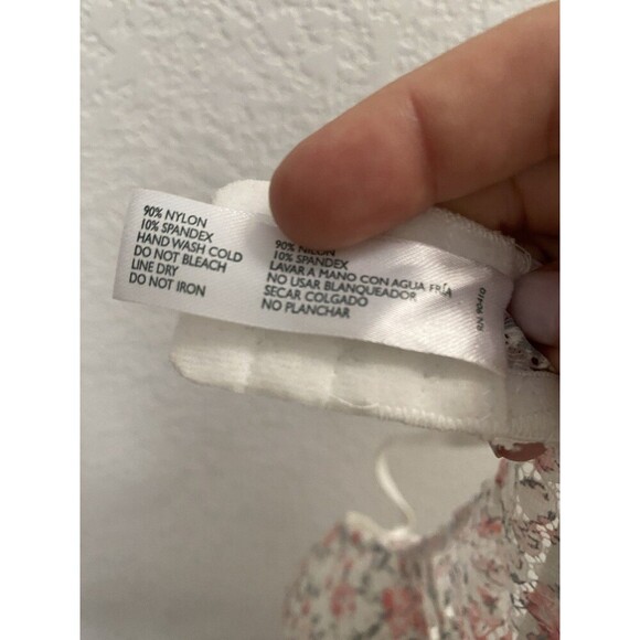 Laura Ashley Intimates Floral Lace Underwire Bra 36C - Picture 6 of 9